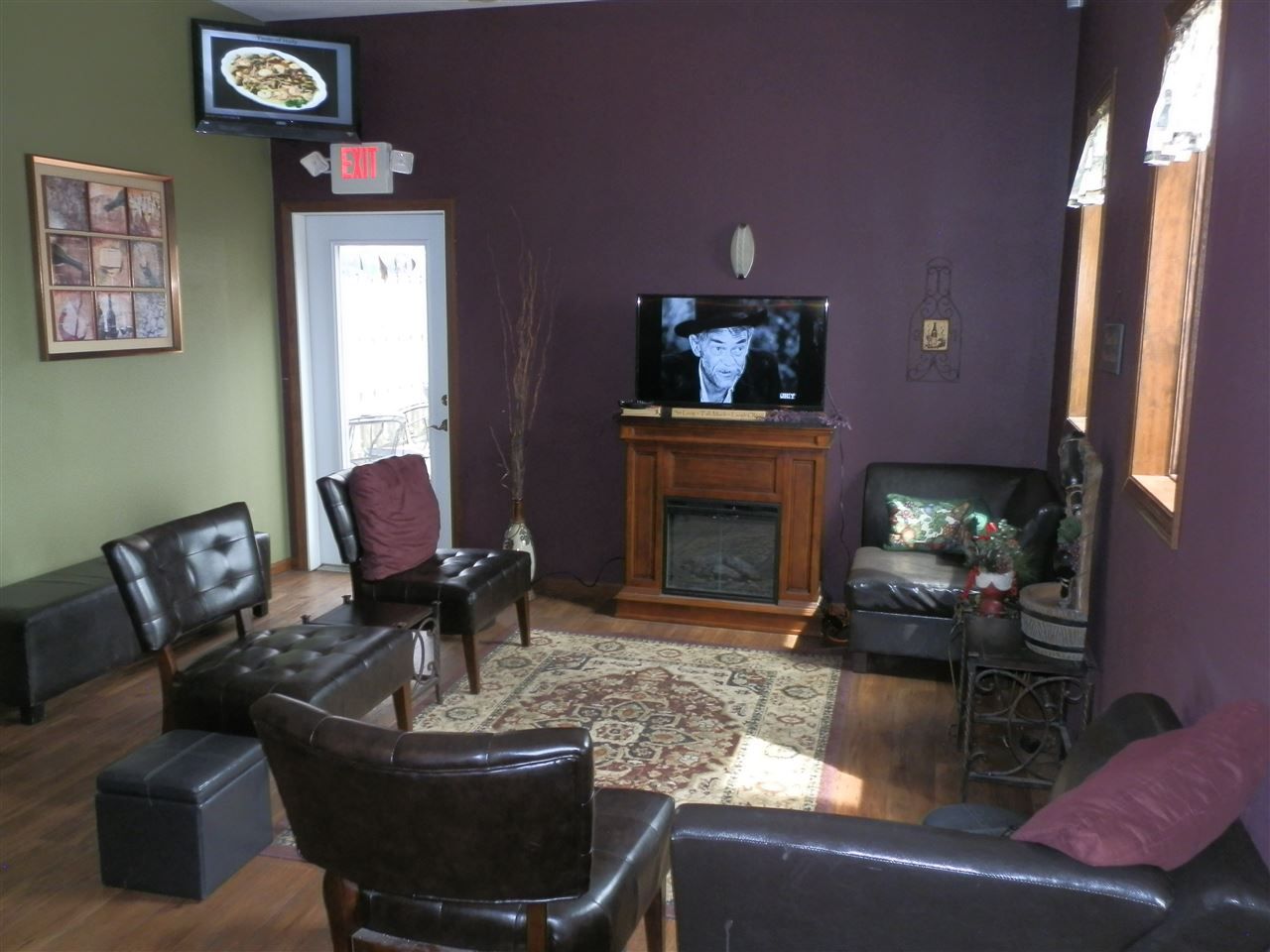 214 Viking Dr, Orfordville, WI 53576
